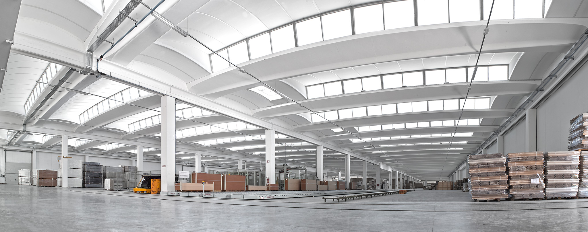 Area per la costruzione di CAPANNONI INDUSTRIALI - COMMERCIALI - VAREDO